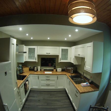 Padarn Apartment At Glanybala Holidays ลานเบอริส ภายนอก รูปภาพ